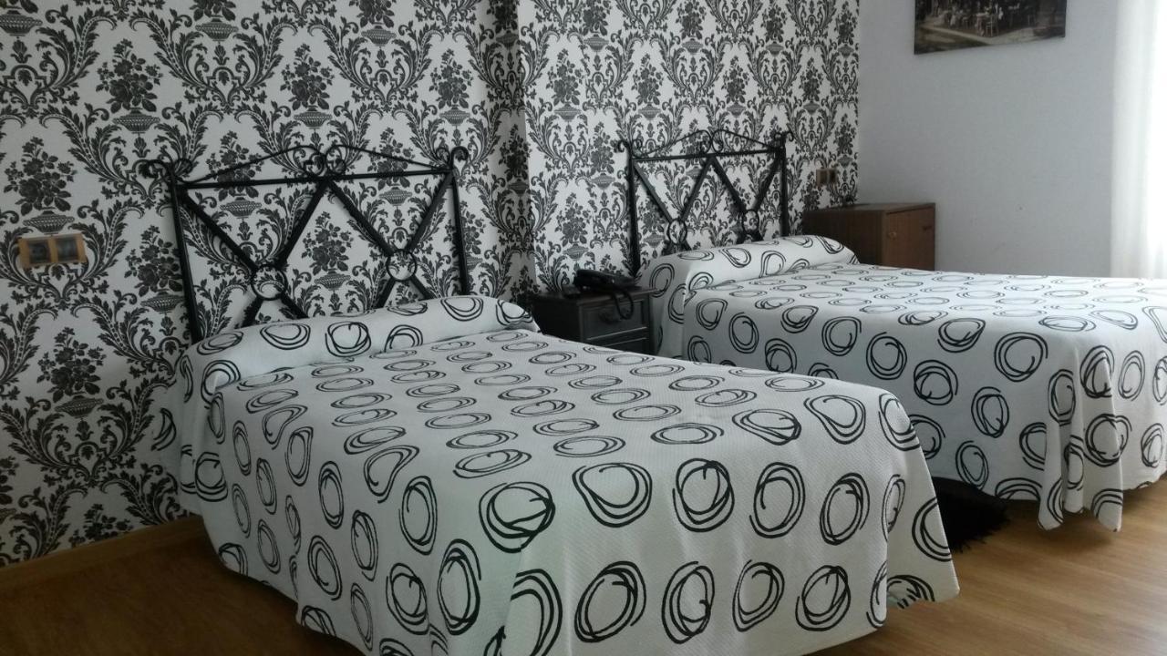 Hotel Casa Fernando II Rellayo Екстериор снимка